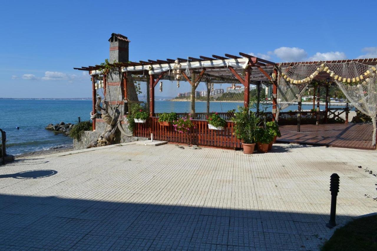 Vm Apartments Robinson Beach Pomorie Extérieur photo
