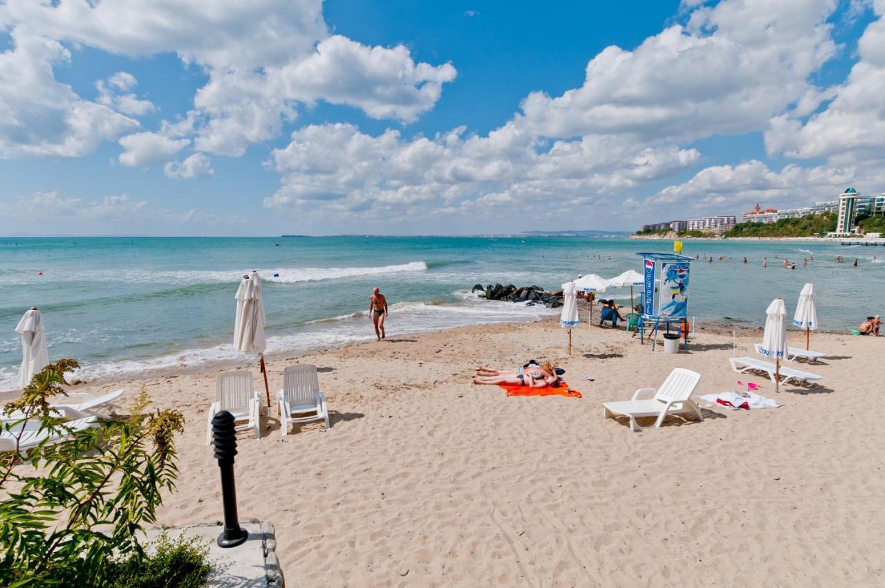 Vm Apartments Robinson Beach Pomorie Extérieur photo